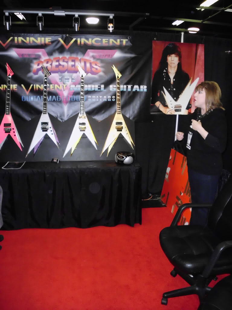 Vinnie Vincent - Page 14 D_cusano_165