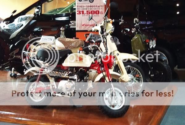 HOBBY MOTOR >>> Big Bike Specialist (new model arrived!! page 5) - Page 2 DSC00177