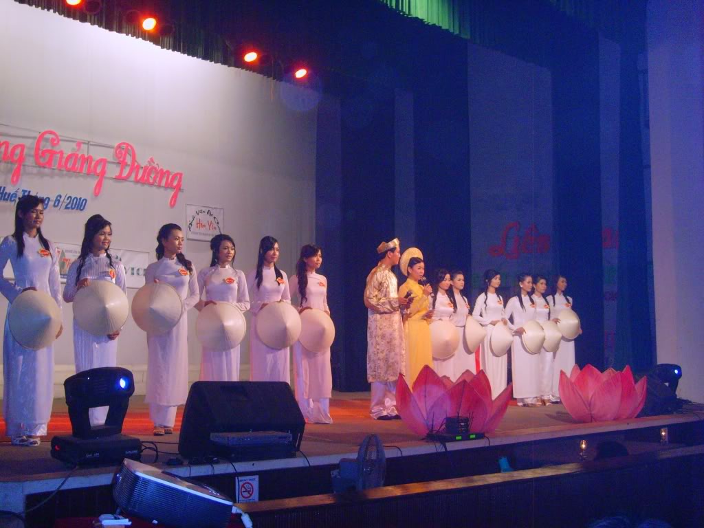 Hình Ảnh Sau Đêm Chung Kết Miss Huaf 2010 SNV37053