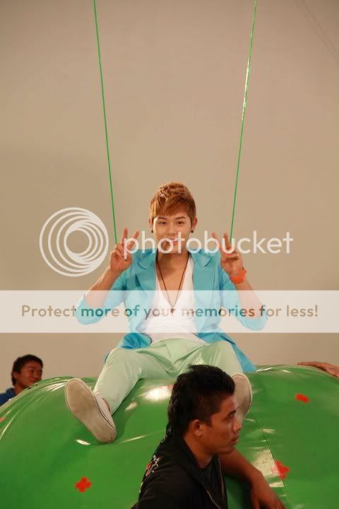 [OTHER] ZE:A @ Yoyo CF Shoot BTS, [2010.08.01] 37818419757937607294066