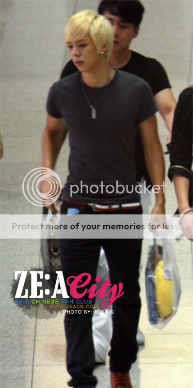 [OTHER] ZE:A at Incheon Airport, [2010.07.26] 533504492010072701573682