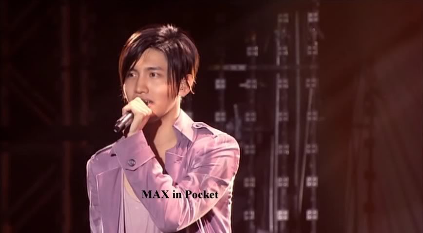 [08.08.2012] [Pics+Gif] ChangMin - TONE Live in Tokyo (Back To Tomorrow) 0f15f3a2