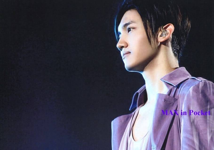 [08.08.2012] [Pics+Gif] ChangMin - TONE Live in Tokyo (Back To Tomorrow) 4079cdaf