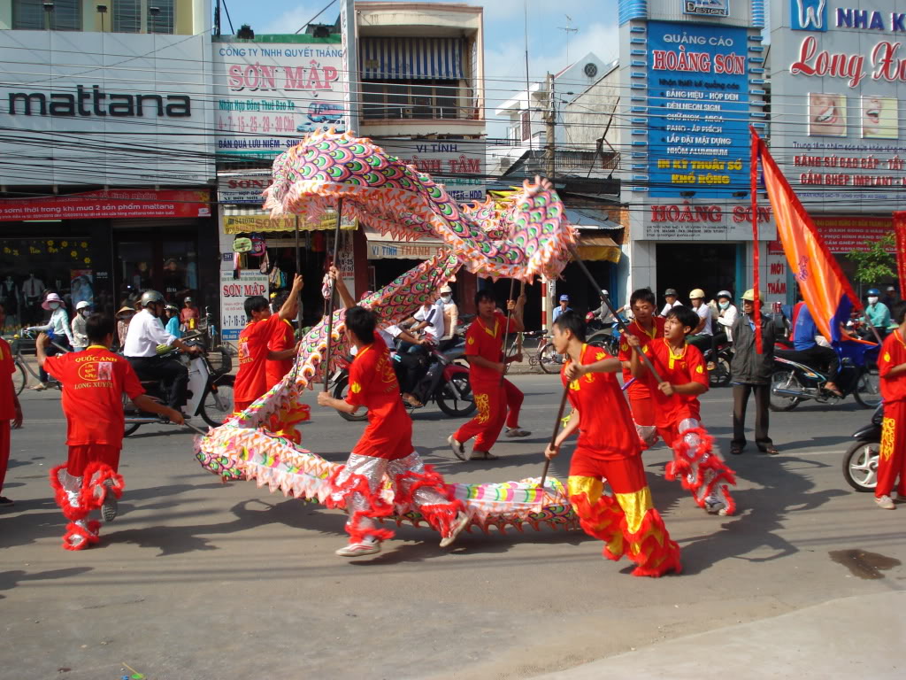 lâm nghĩa  đường múa khai trương. DSC00856