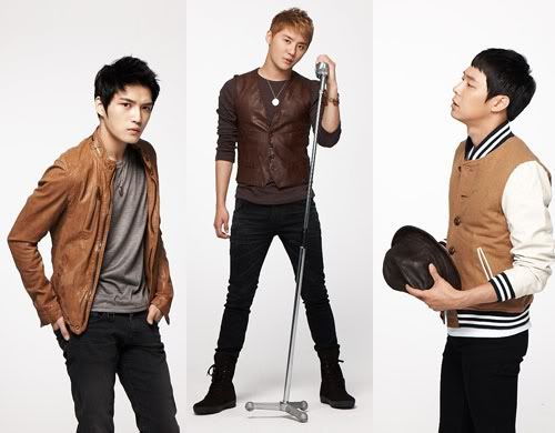 [Pics][28102011] Hình chưa qua chỉnh sửa của JYJ trong Penzal Q Nii57