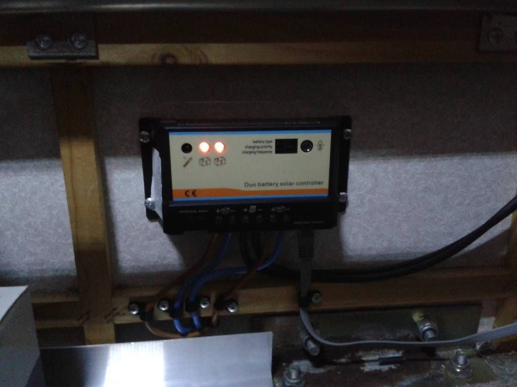 Solar Panel and Controller  2015-04-03%2020.07.11_zpswrqho64v