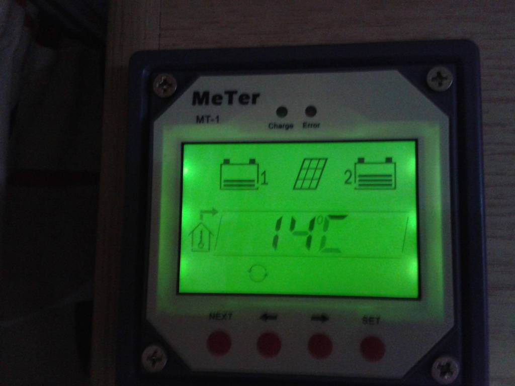 Solar Panel and Controller  2015-04-03%2020.08.01_zps8cpax7yb