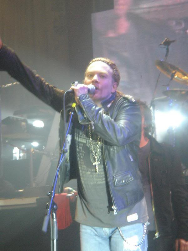 [FOTOS] W. Axl Rose (fundador, lider, alma, esencia y Seor de Guns N' Roses) (2) - Pgina 5 0607concerts_-18