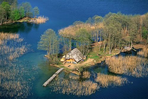 [PICS] THE WORLD'S AMAZING SECLUDED HOUSES Secluded-house1