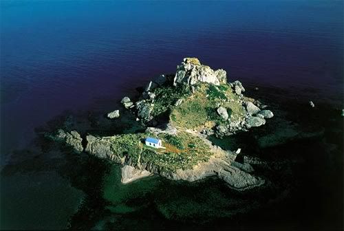 [PICS] THE WORLD'S AMAZING SECLUDED HOUSES Secluded-house6