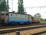 Bucuresti: Plimbari FeRoviaRe prin Garile bucurestene[2008] Th_46-LocomotivepregatitedeplecaredinstatiaChitila_resize_zps3608ec49