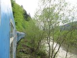 Excursie FeRoviaRă Suceava - Nisipitu: TrenoNatură românească Th_155-Raulsicucaleaferatavecinidemaib