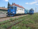 M509: Excursie FeRoviaRa Bacau - Piatra Neamt - Bicaz [2008] Th_70-LocomotivasalvatoareasositinGaraBuhusi_resize