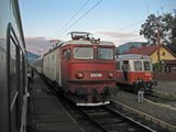 M502: Excursie FeRoviaRa Suceava - Vama - Vatra Dornei [2008] Th_24-LocomotivaelectricaEA-855intrandinGaraVama_resize