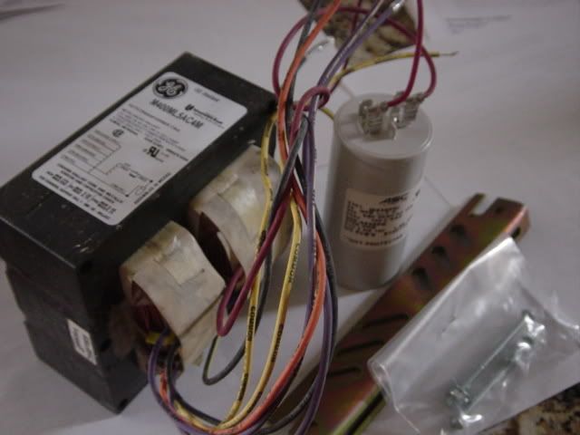 400 Watt M59 ballasts NIB 4 sale/ 54 T5 lamps NIB DSC04947