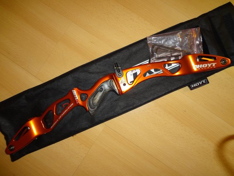 CANCELADO!!! - Vendo - Riser Hoyt GMX laranja DSC00156_1_zps80d6752e