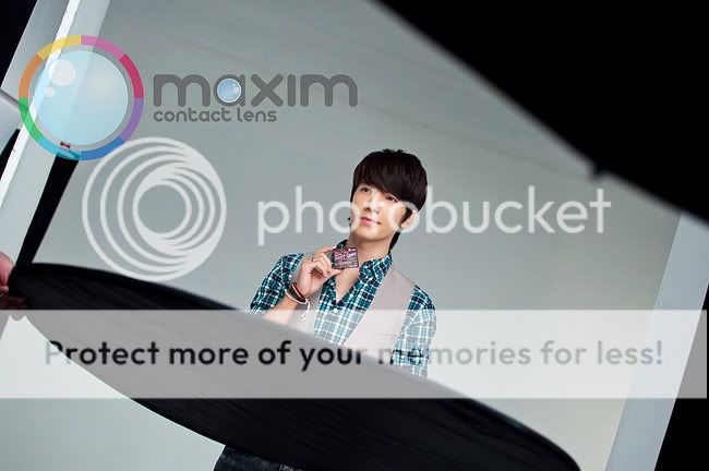  [100830/OFFICIAL] Maxim Contact Lenses - Behind The Scene, 3P | Donghae 45111156170907731142136