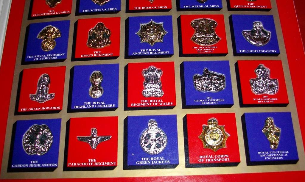 Texico 'The Great British Regiments' Badge Collection folder  Texaco%20The%20Great%20British%20Regiments%20032_zpsysxzxrep