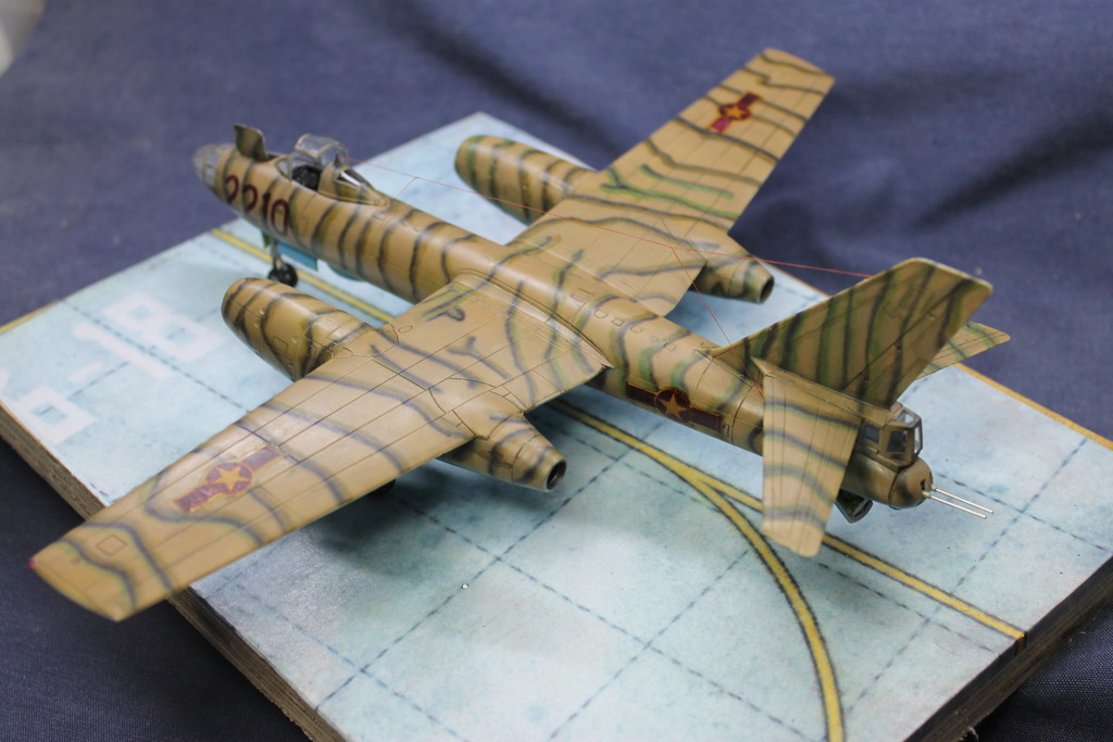 1/72 Trumpeter Ilushyn IL-28 vietnamita IMG_4800_zpsxwpv0dps