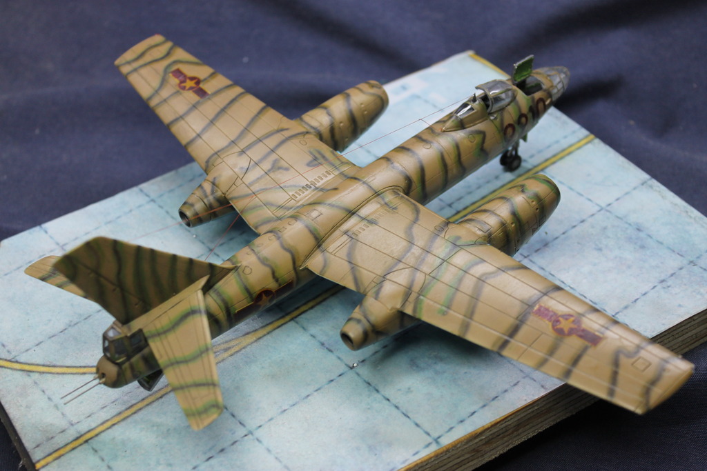 1/72 Trumpeter Ilushyn IL-28 vietnamita IMG_4803_zpsceeog0gp