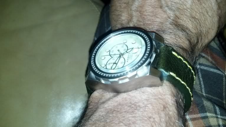 watch-u-wearing 7/1/12 Photobucket-14370-1339847299304