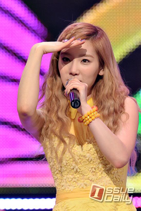 [PICS] 24.5.12 Taetiseo en Mnet M!Countdown Issuedaily7