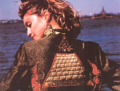 Madonna (Cantante) - Simbologia Illuminati Madonna