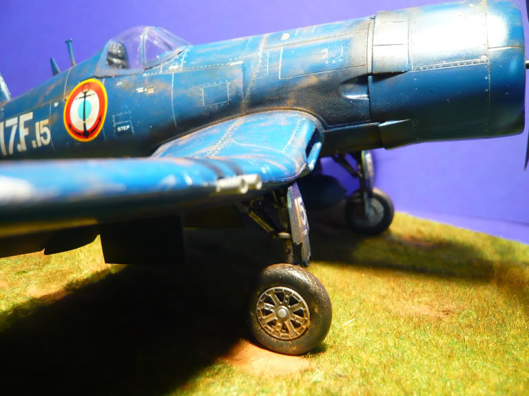 premier modele aero corsair F4U 4B CorsairF4U019