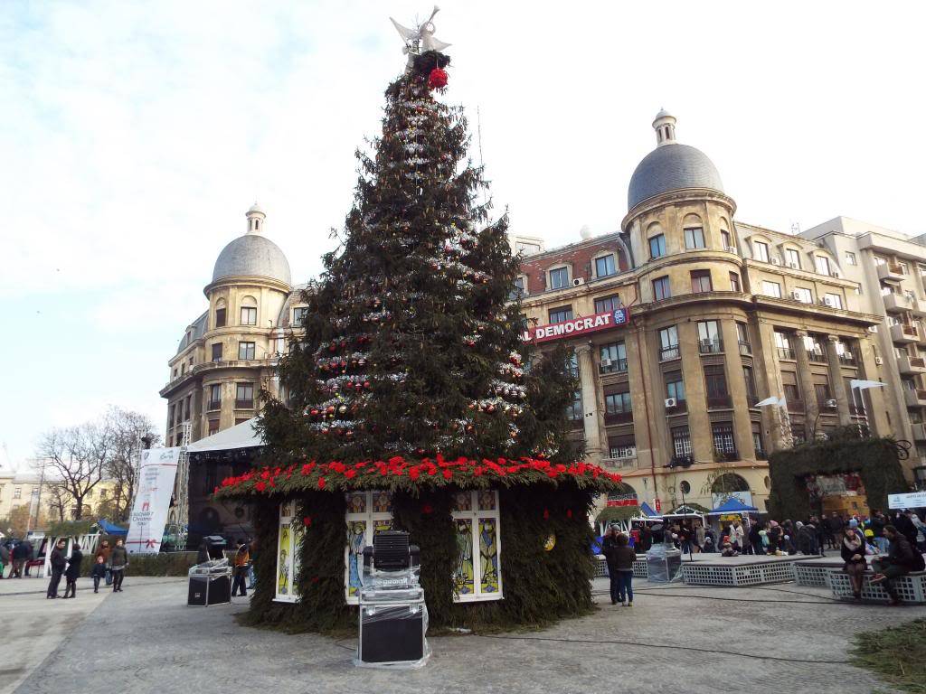 BUCHAREST CHRISTMAS MARKET 2013-PIATA UNIVERSITATII C2_zpsb368d72f