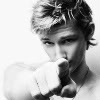 Relaciones del Womanizer ~ Alex-pettyfer