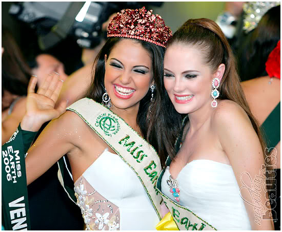 2005 | MISS EARTH | ALEXANDRA BRAUN 1105dq2