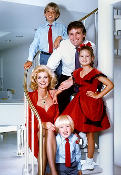 IVANKA TRUMP - giai nhân nóng bỏng của dòng họ Trump Amd_trump-family-photo