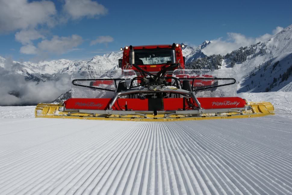 Ratraci - Mašine za uređivanje snježnih površina Pistenpraeparierung130