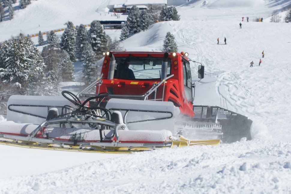 Ratraci - Mašine za uređivanje snježnih površina Pistenpraeparierung310