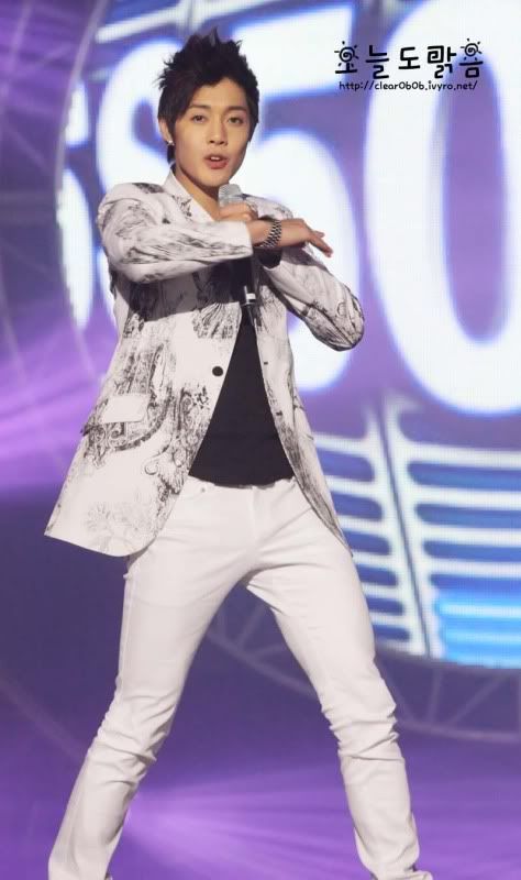 [HJL & YS] Music Bank 20.11.09 1258735495_3