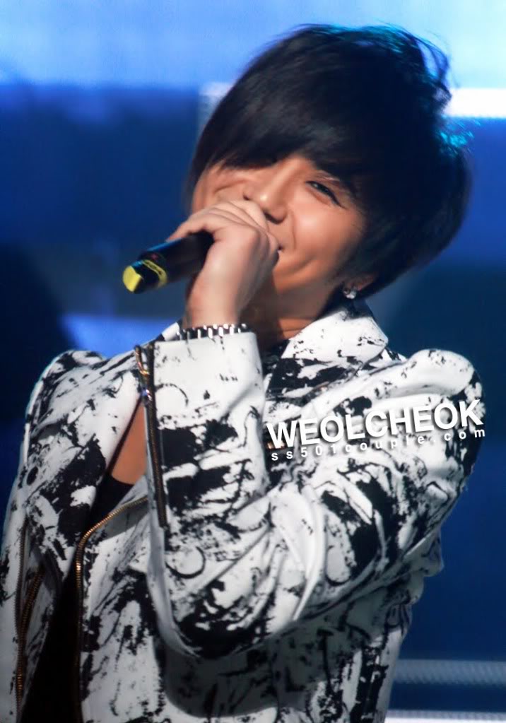 [SS501] “Child of a New Life” charity show (2) 1259591380_09