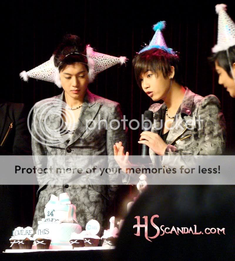 [SS501] Young Saeng's Birthday celebration (2ª parte) 153E69174AEDB54505FBCC