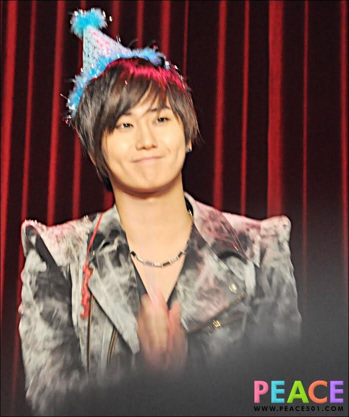 [SS501] Young Saeng's Birthday celebration (3ª parte) 1257094485_DSC_0056