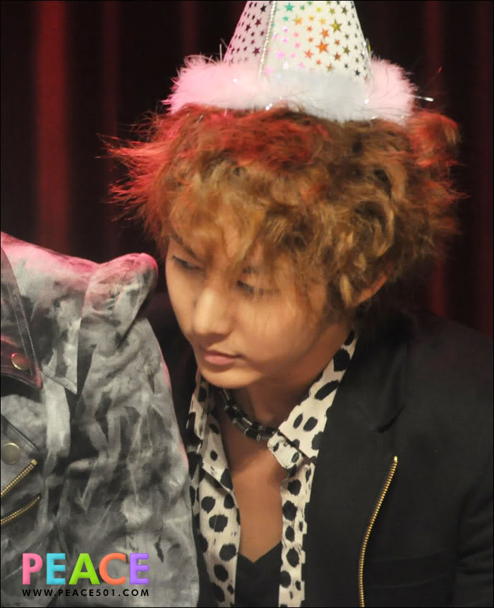 [SS501] Young Saeng's Birthday celebration (3ª parte) 1257094485_DSC_0153