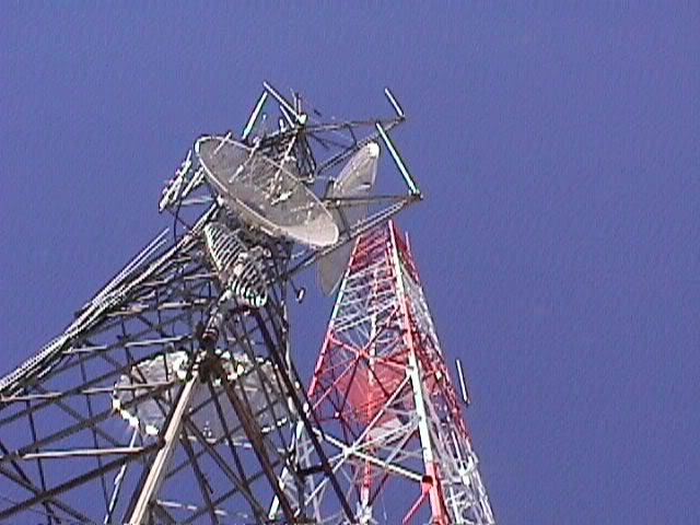 Projeto Pretende Obrigar O Uso De Antenas Em Motos...  Antenas