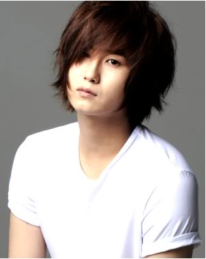 Heo Young Saeng's Profile Ys1