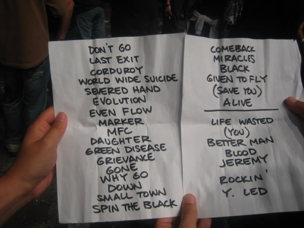 Pearl Jam, actualidad de la banda - Página 2 SetListAzkena06