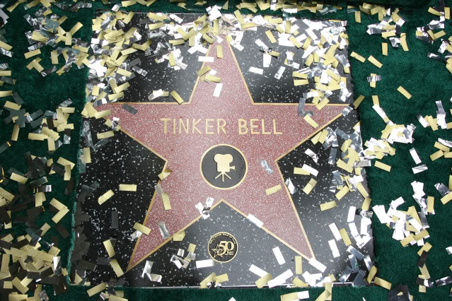 Tinkerbell si guadagna un posto STELLATO nella Walk of Fame Hollywood5