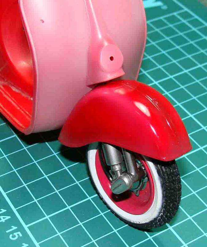 Vespa Primavera 1/9  - Italeri DSC09779_zps3401c681