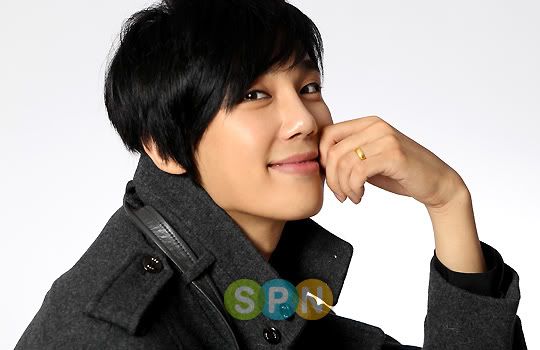 Jung MIn Confirma Nueva  fecha del Lanzamiento de su Album 20101128_parkjungmin_01