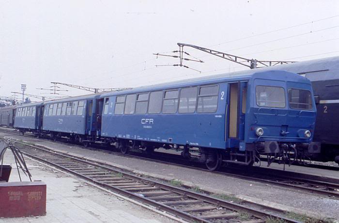 ALTE TIPURI DE AUTOMOTOARE 19900725-902485-CFR-Triebwagen1