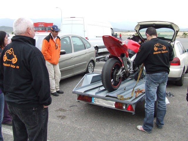 Rodada de Paketoni y Toni Elias 17/02/13 (Circuito Almeria) DSCF7077_zps35c03e51