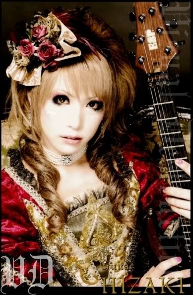 Guitarristas Hizaki-4