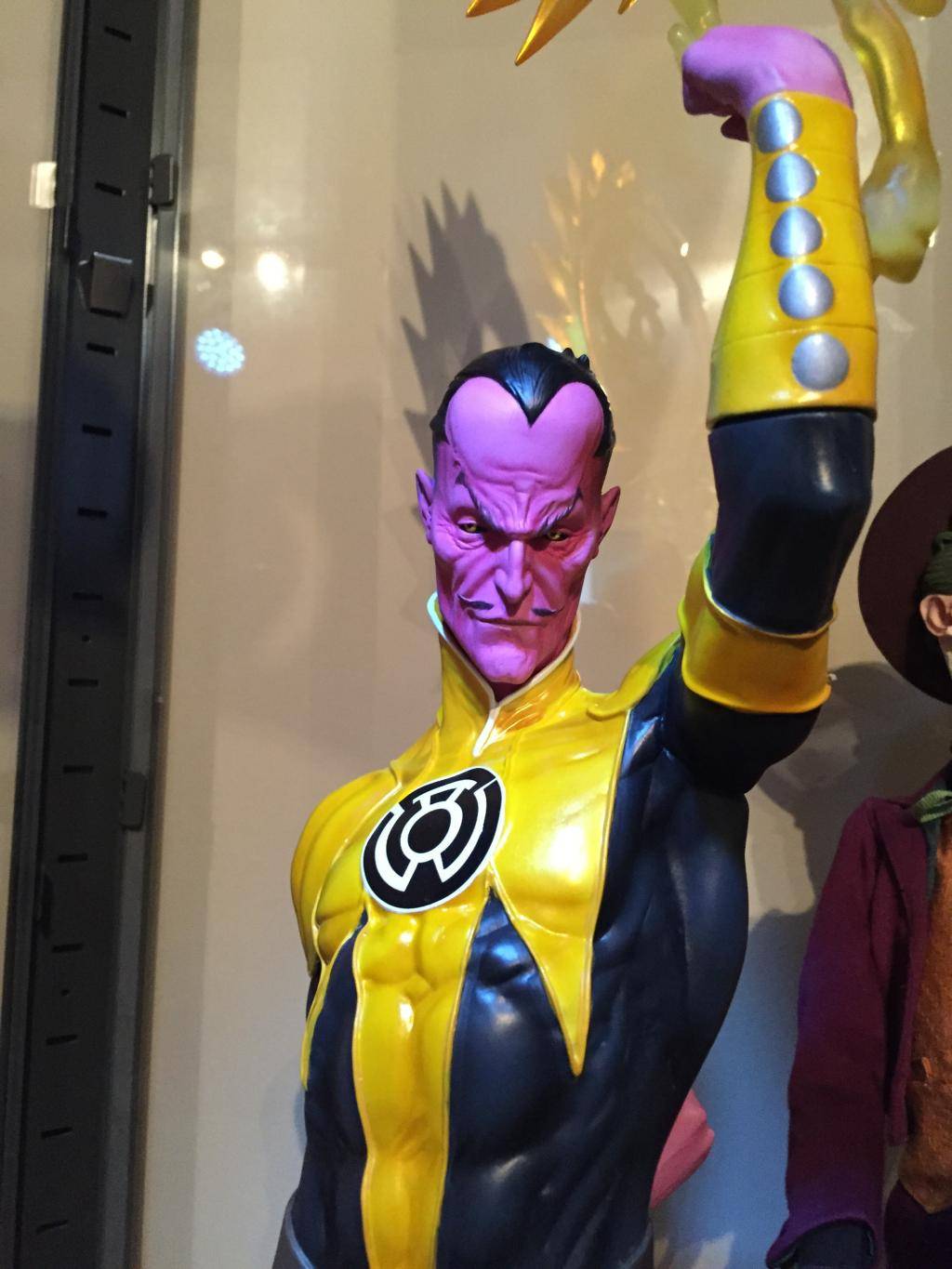 [Sideshow] DC Comics: Sinestro Premium Format 05415B0B-4821-4FAF-924D-29265E047178_zpsokzujsjm