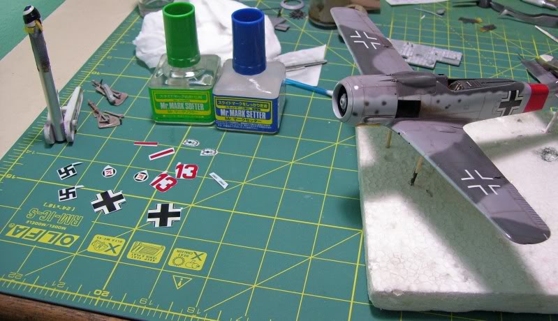 Focke Wulf 190 A-7 JG-1 1/48 Hasegawa (Terminado) ColocaciondeCalcas1